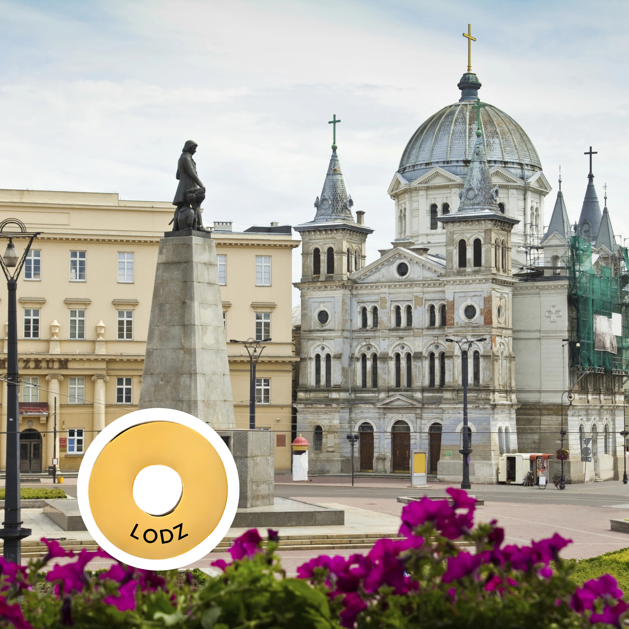 Lodz engraved city travel ring