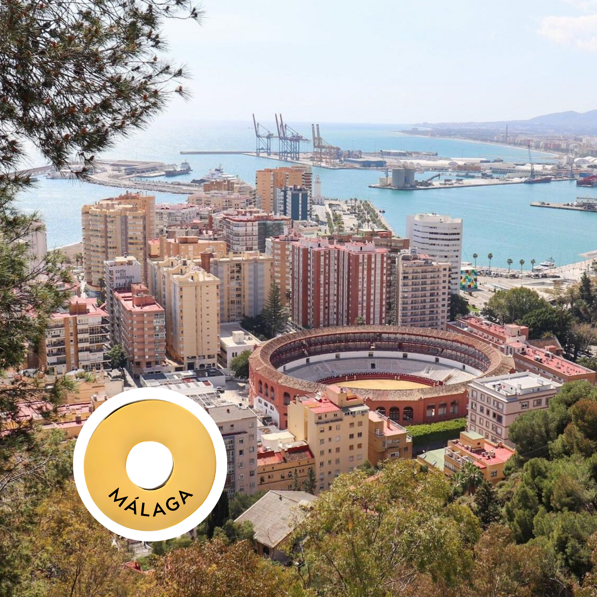 Málaga engraved city travel ring