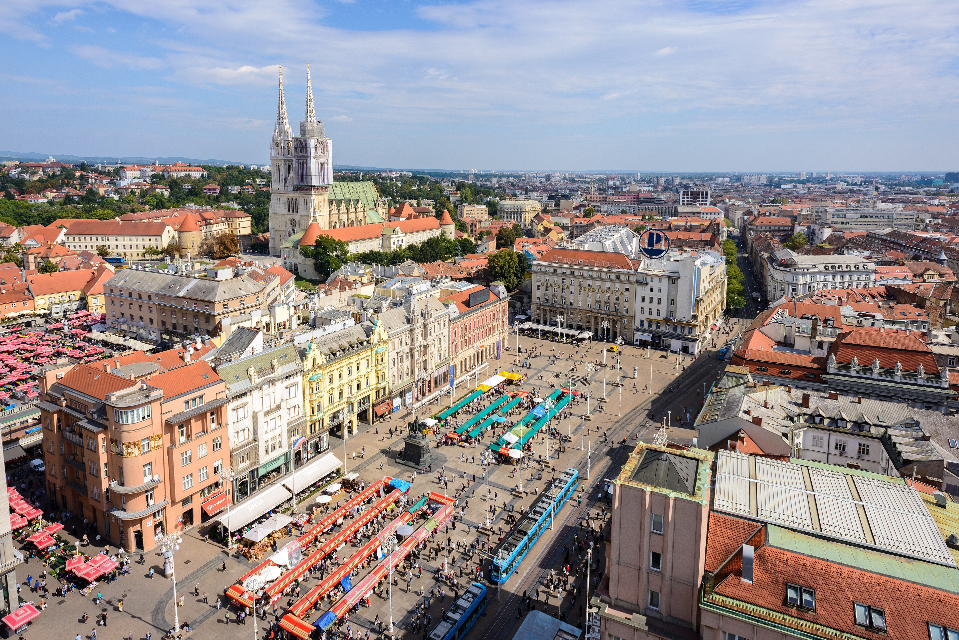 Zagreb engraved city travel ring