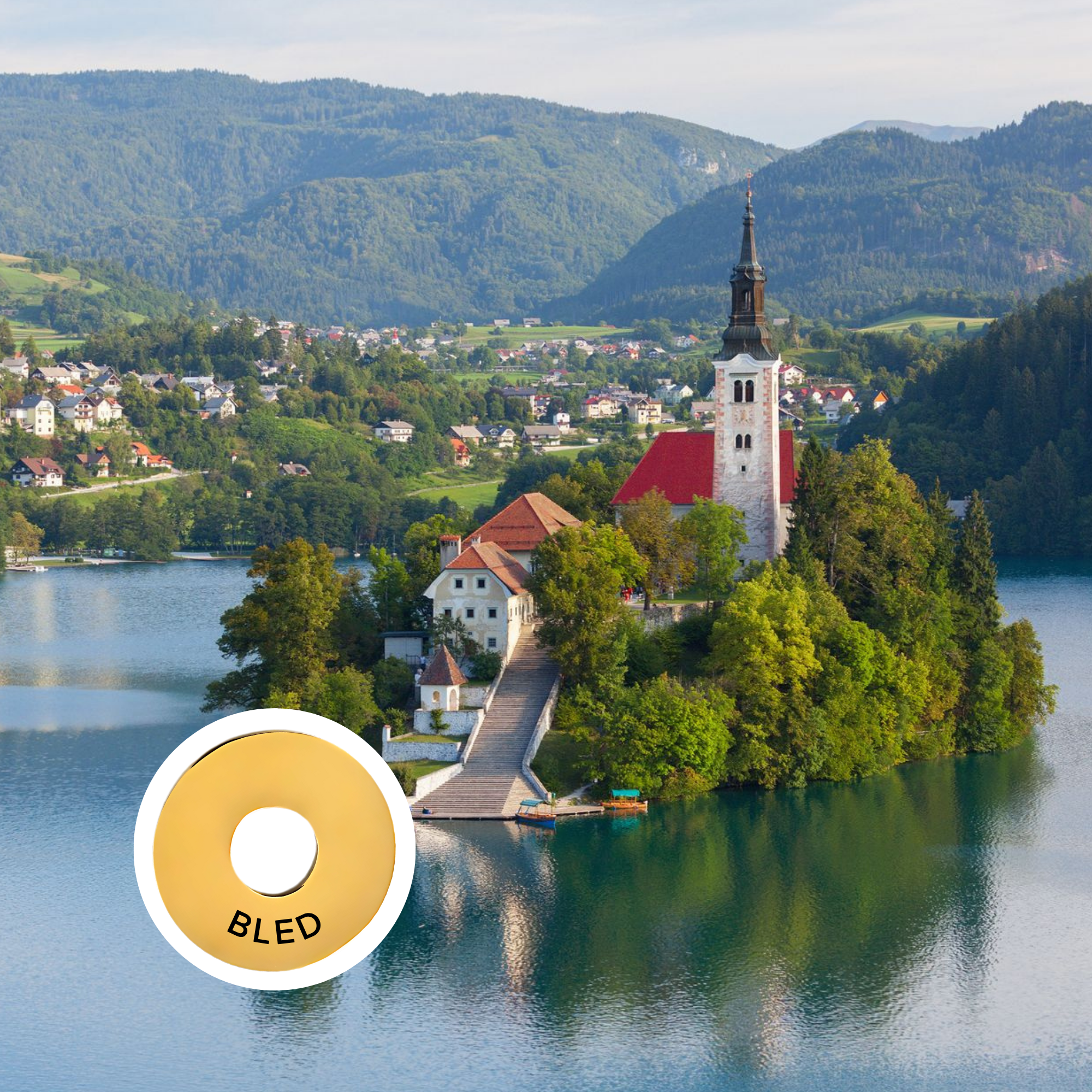 Bled engraved city travel ring