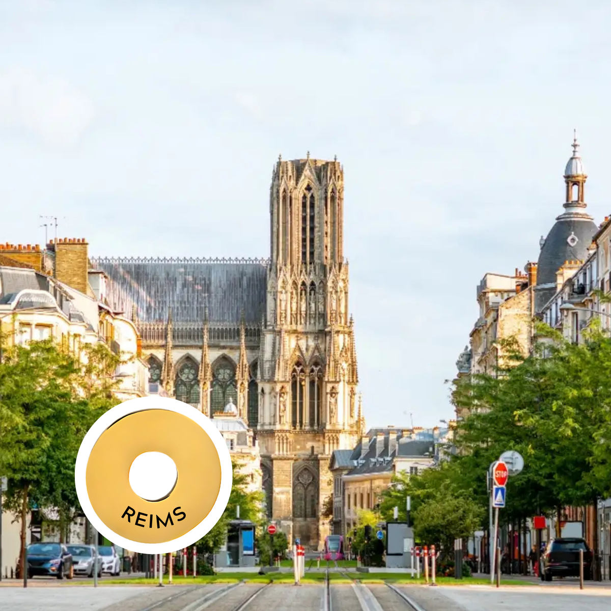 Reims engraved city travel ring